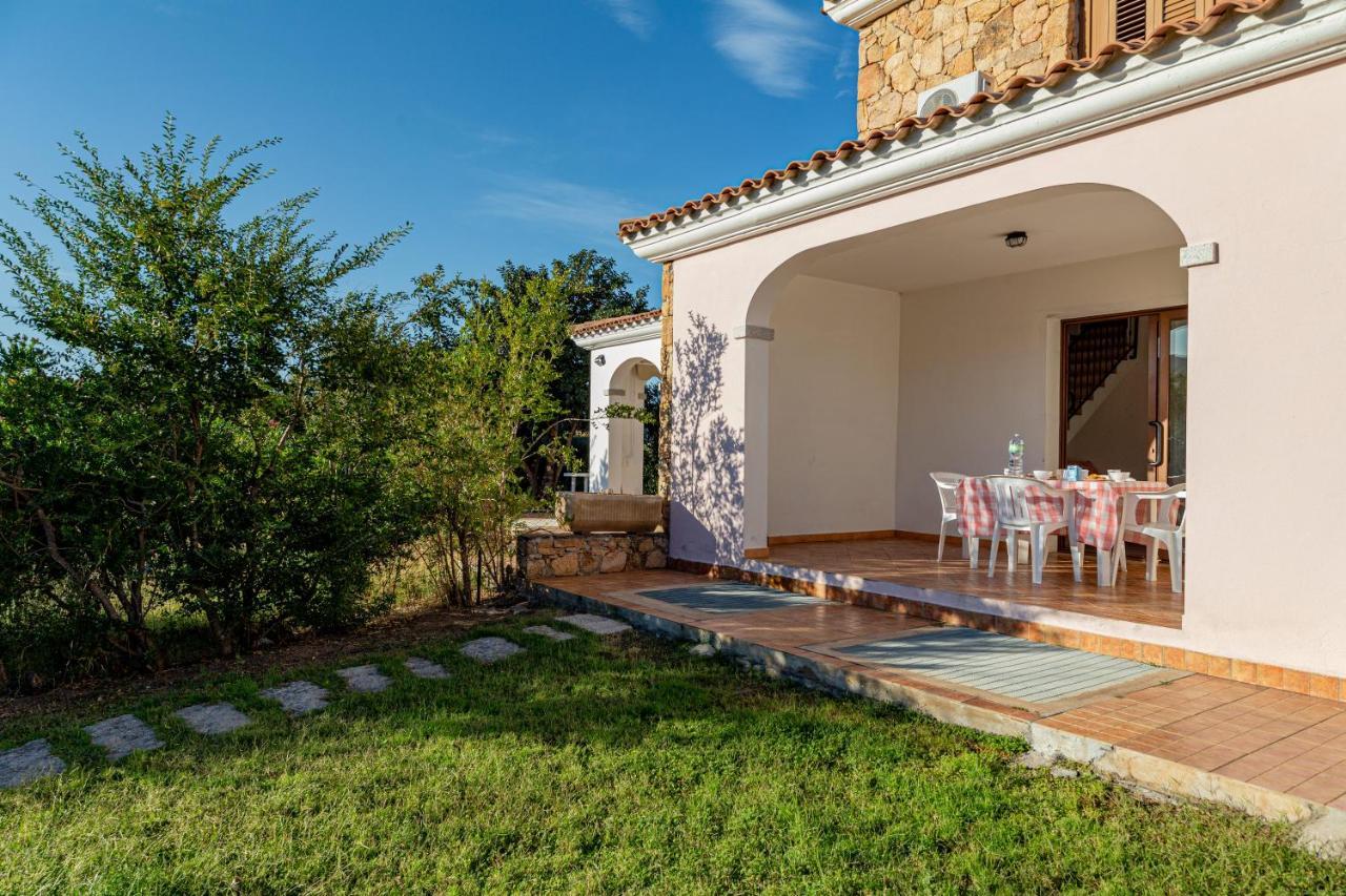 Appartamento Sette Posti Vicino Al Centro Di San Teodoro San Teodoro  Ngoại thất bức ảnh