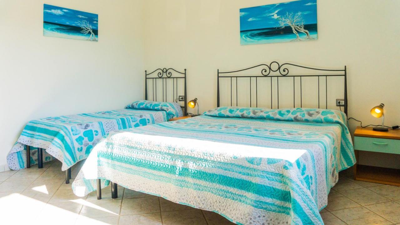 Appartamento Sette Posti Vicino Al Centro Di San Teodoro San Teodoro  Ngoại thất bức ảnh